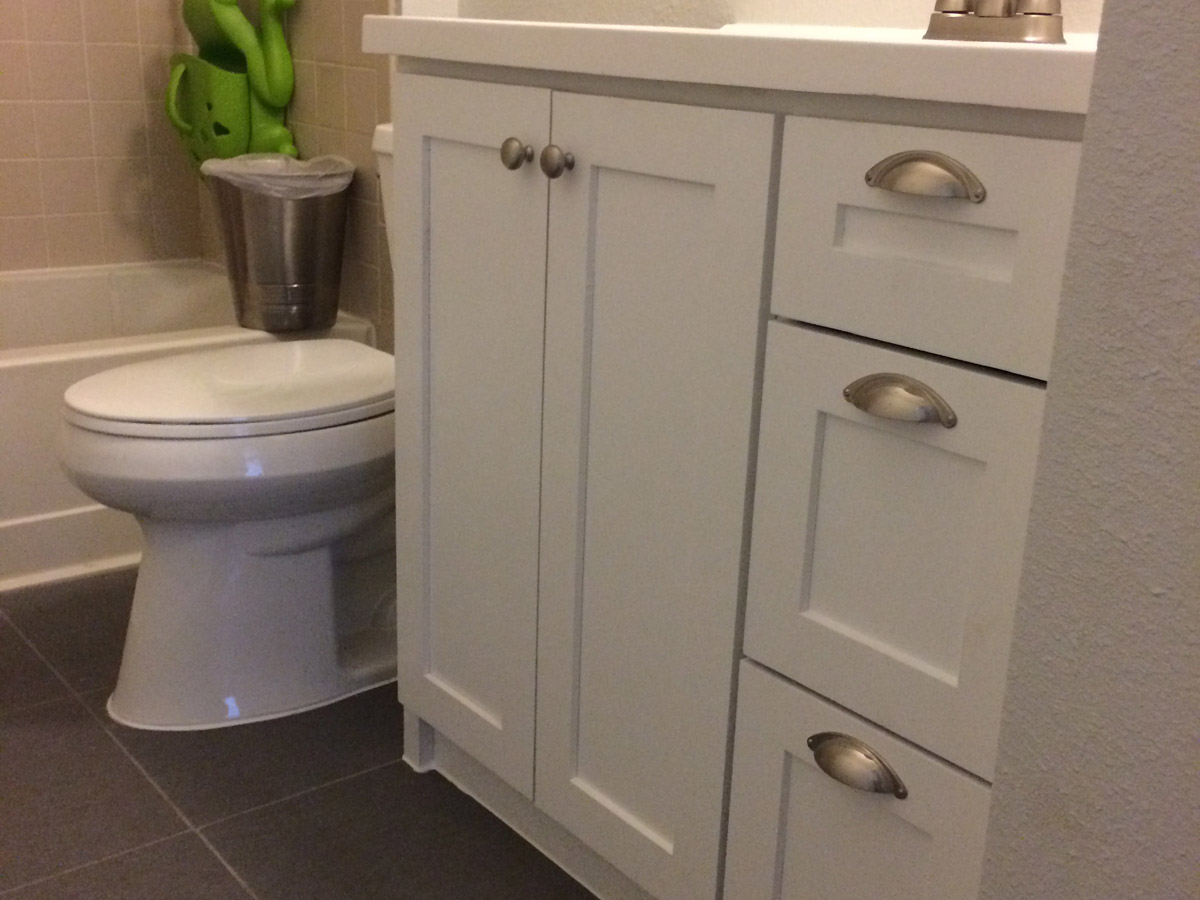 30 Inch White Shaker Style Bathroom Vanity